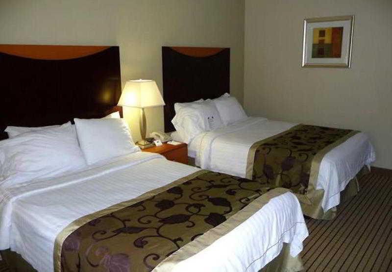 Quality Inn Spring Valley - Nanuet Quarto foto